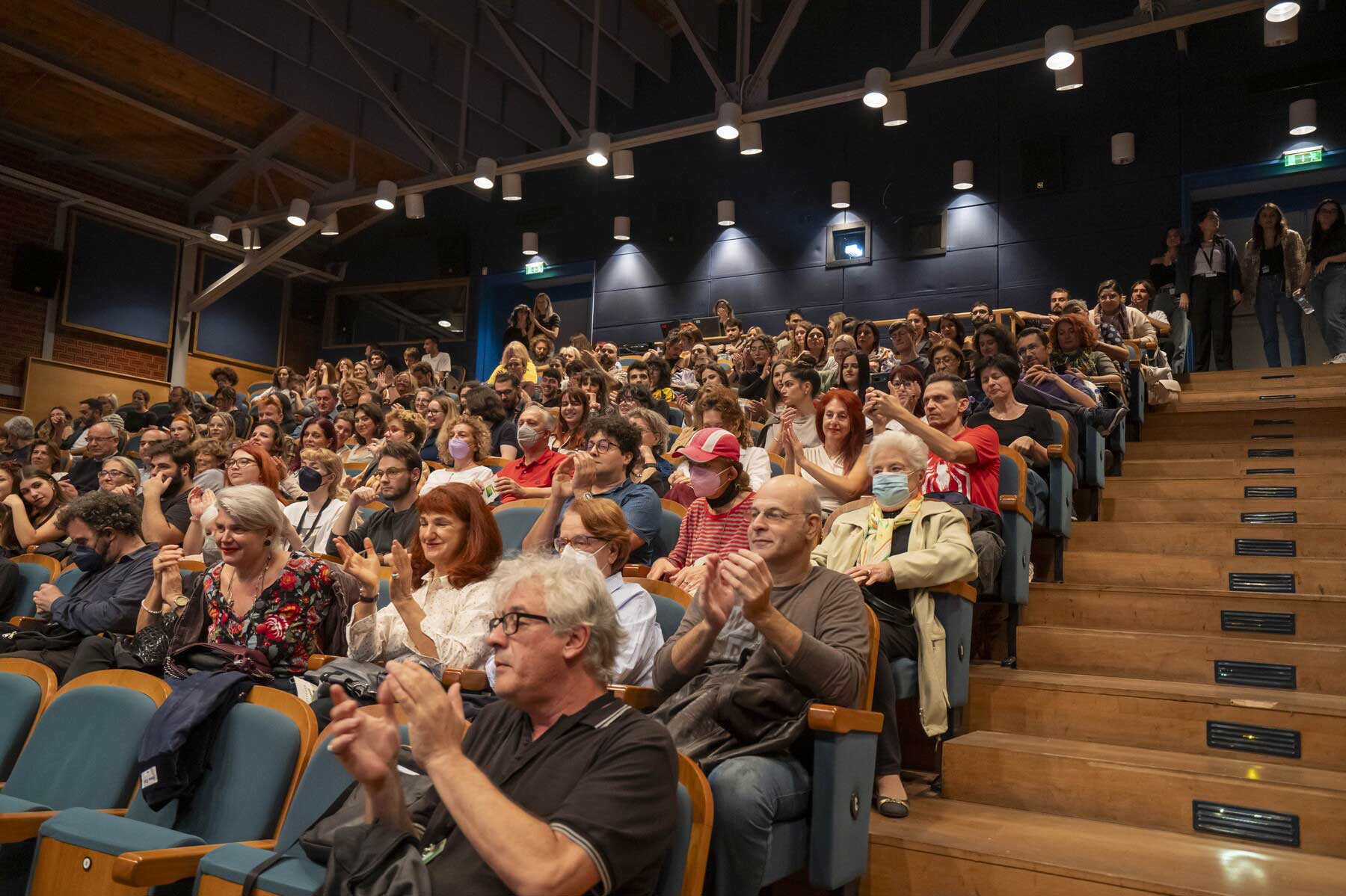 Πρώτη προβολή της «γυάλα», 64ο Φεστιβάλ Κινηματογράφου Θεσσαλονίκης