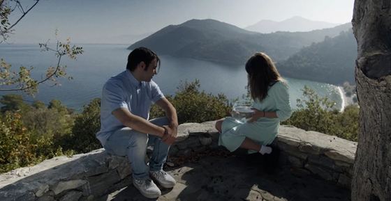 «γυάλα» — στιγμιότυπο από την ταινία